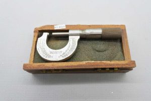 Starrett USA No 209C Micrometer,