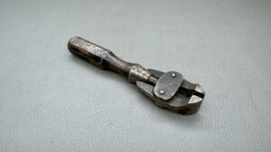BMC Hand Vice 3/4" Jaws 5 1/2" Long In Good Condition