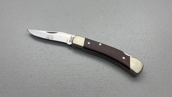 Schrade Uncle Henry Pocket knife With A 2 1/2" Blade In Good Condition
