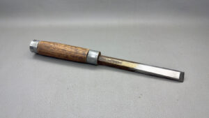 Bevel Edge Chisel 3/4" Extra Thick maker Worn In Good Condition