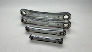 Craftsman USA Ratchet Spanner Set, sizes are 7/8-13/16, 3/4-5/8, 3/8-7/16, 5/16-1/4" In Good Condition Ratchets still tight