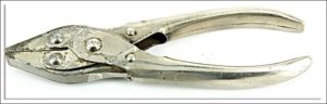Scholhorn Bernard's Patent Plier, 6 1/2" Long.