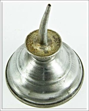 Small Oil Can, 2" Round Base X 2 3/4" High.