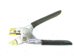 James Electronics USA Cutting form pliers