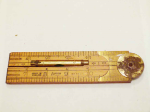 Lufkin USA 8632 24" 4 fold boxwood level and rule