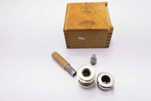 Astor Leather Die punchGood Condition