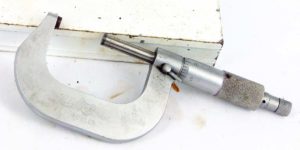Fowler Usa 1-2" Micrometer, Works Well.