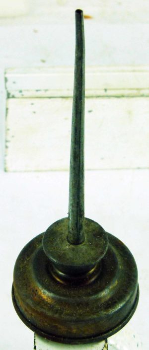 Oil Can, 1 7/8 X 5".