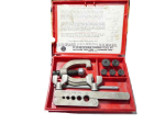Matco FT-93_FB double flaring kit iob, catch on plastic box broken off