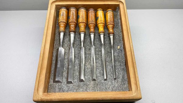 Anton Berg Bevel Edge Chisel Set Of Six In Sizes - 1"-3/4"-5/8"- 1/2"- 3/8" and 1/4" In Good Condition