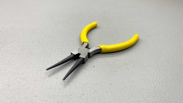 Round Nose Spring Loaded Pliers New Condition