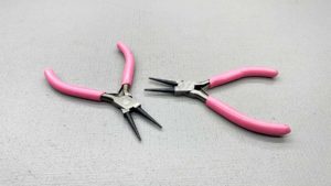 Fine Nose Round Spring Loaded Pliers In new condition 5" long