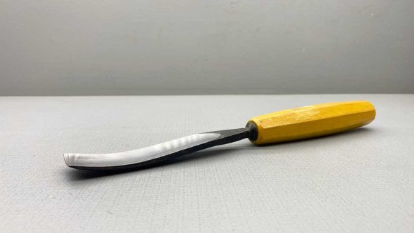 30mm N014 Gouge Chisel With Good Handle