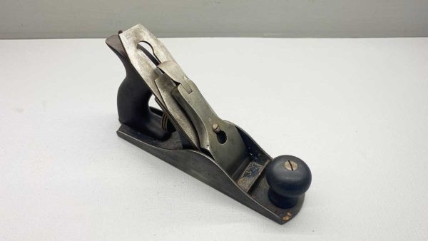 Union No3 Smoothing Plane with a well Repaired Tote, these are similar to the Stanleys