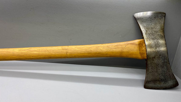 Double Bit Axe With Awesome Well Fitted 31" Handle Has a 4 1/2" Edges and is 11" Wide