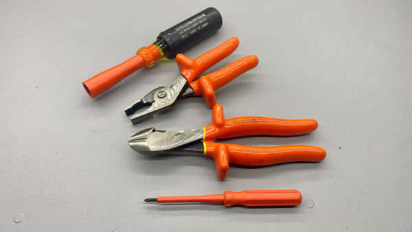 C.E.S.G. USA Insulated Electrical Set - Pliers, cutters, screwdriver and 5/8" socket driver