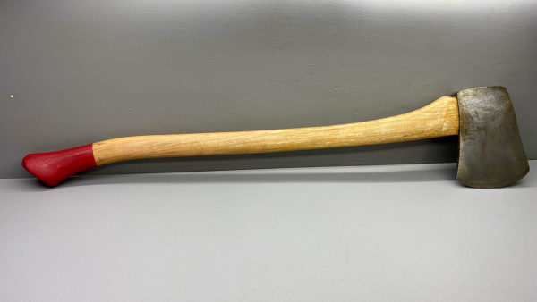 Hytest 4 1/2 Pound Axe And Quality Well Fitted Handle In Good Condition