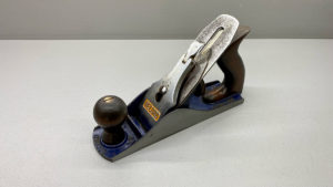 Record No 4 bench Plane Good Tote & Knob Genuine Record Cutter