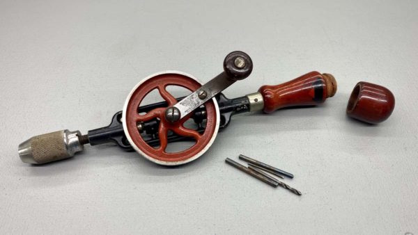 Millers Falls Hand Drill No 5A In Good Condition Has bits in the handle