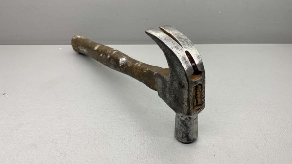 Cheney Claw Hammer With Nail Holder Total Weight 30oz Maker Worn