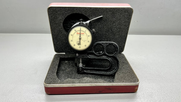Starrett Thickness Gauge No 1015A-431 Grad .0005" IOB With 1/2" Range In Top Condition