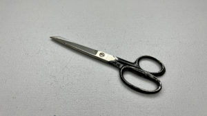 Italian Scissors 8″ Long From Betakut In Good Condition