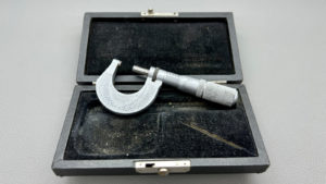 Starrett USA No 231FX 0-1″ Micrometer IOB With Carbide Tips