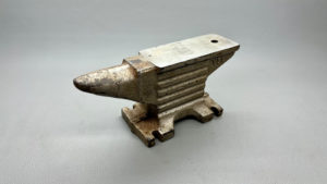 Prairie USA Jewellers Anvil Measures 210 x 50 x 100mm & Weighs in at 8.3 Pounds In Good Condition