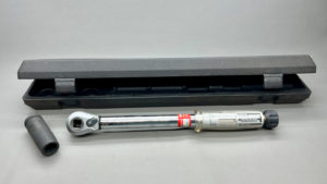 Walter 1/2" Drive Torque Wrench Made In Germany With 18mm Sidchrome Long Socket In Good Condition - Dial in Tension 365mm Long