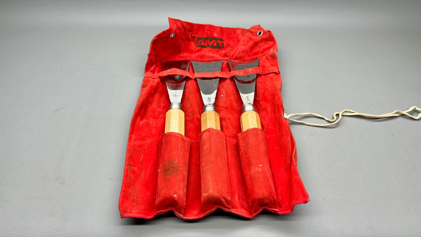 AMT Fishtail Chisel Set In Good Condition - Image 5