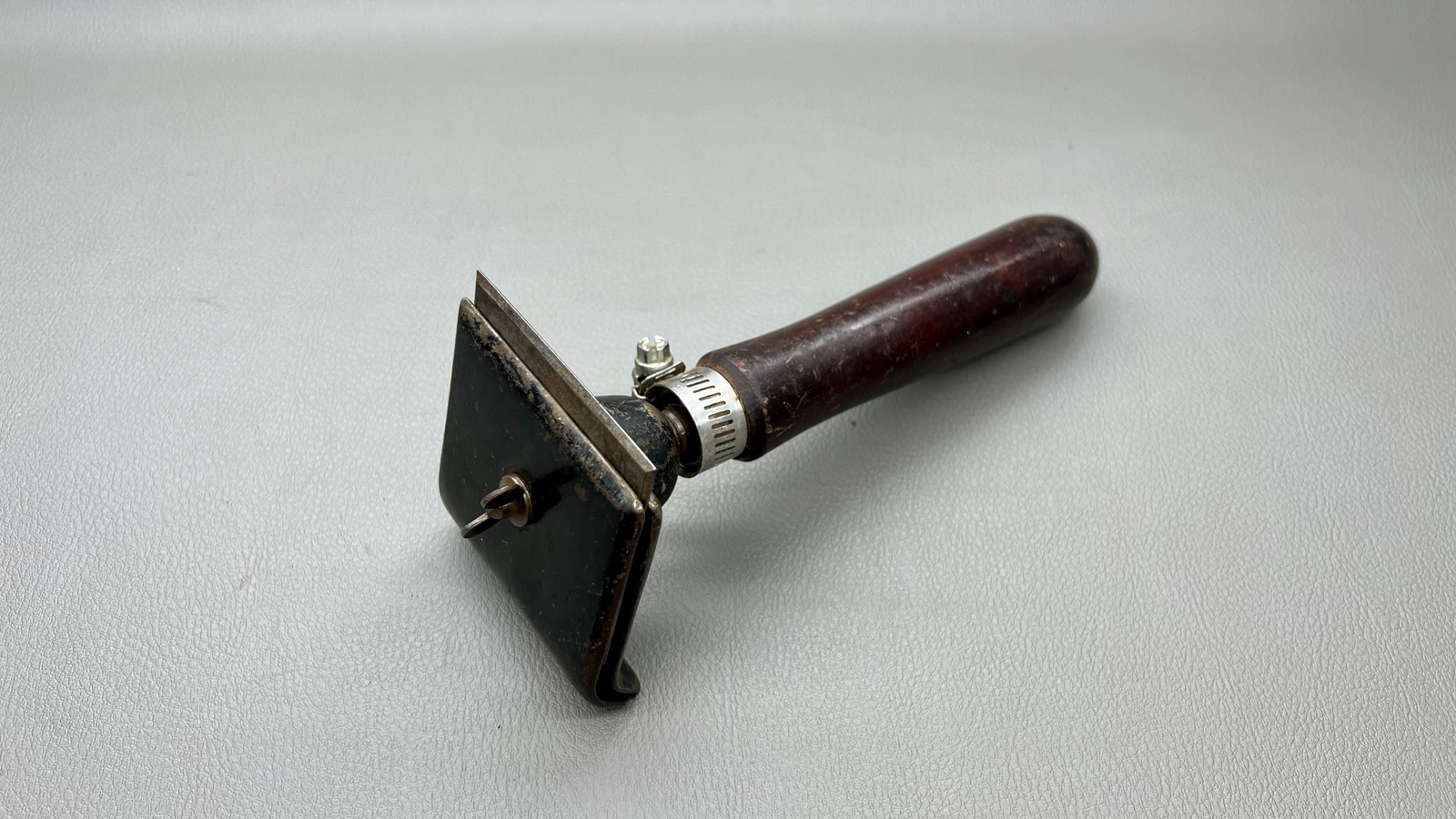 Sterns USA Multi Angle Scraper - Image 4
