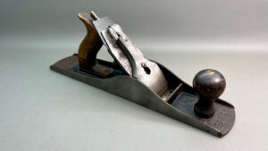 Stanley Bailey No 5 1/2 Bench Plane Nice Repaired Tote Good Knob Patented