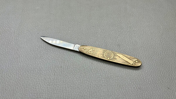 Parker Cut Davie Crockett Pocket Knife 2 1/2" Blade Nice Embossings