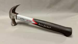 Estwing 20 oz Claw Hammer Sure Strike