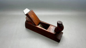 Wooden Smoothing Plane 235mm Long 44mm Cutter In Good Condition