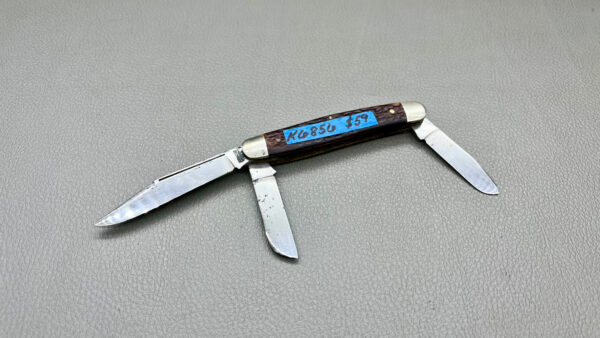 Kutmaster NY USA 3 Blade Pocket Knife 2 3/4" Knife & 4" Folded