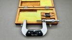 Chaun Micrometer Measuring 2"- 3" Grad .001" In Good Condition IOB