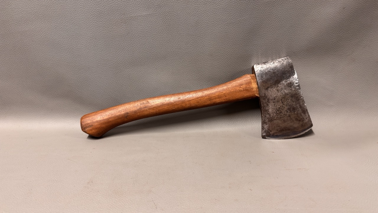 Nicely Shaped Hatchet With 3 1/2" Edge & Quality Handle - Image 2