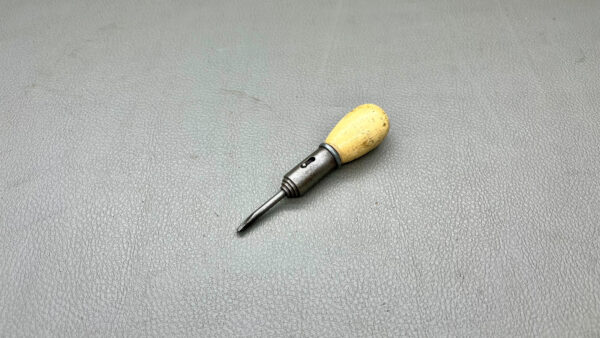 Yankee 2H USA Miniature Ratchet Screwdriver In Good Condition