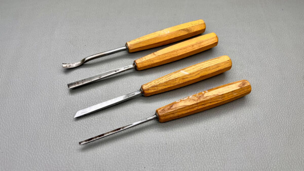 Four Well Shaped Carving Chisels In Good Condition