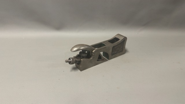Record No 311 Rabbet Plane In Good Condition - Image 2