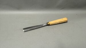Carving Chisel With 16mm Gouge