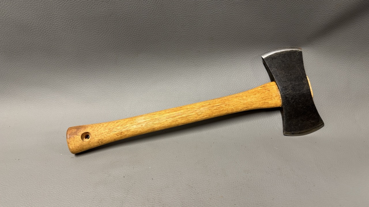 Marbles Double Bit Axe 67mm Edges 140mm Wide - Image 3
