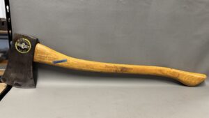 Snow & Nealley Axe & Handle With 4 1/2" Edge