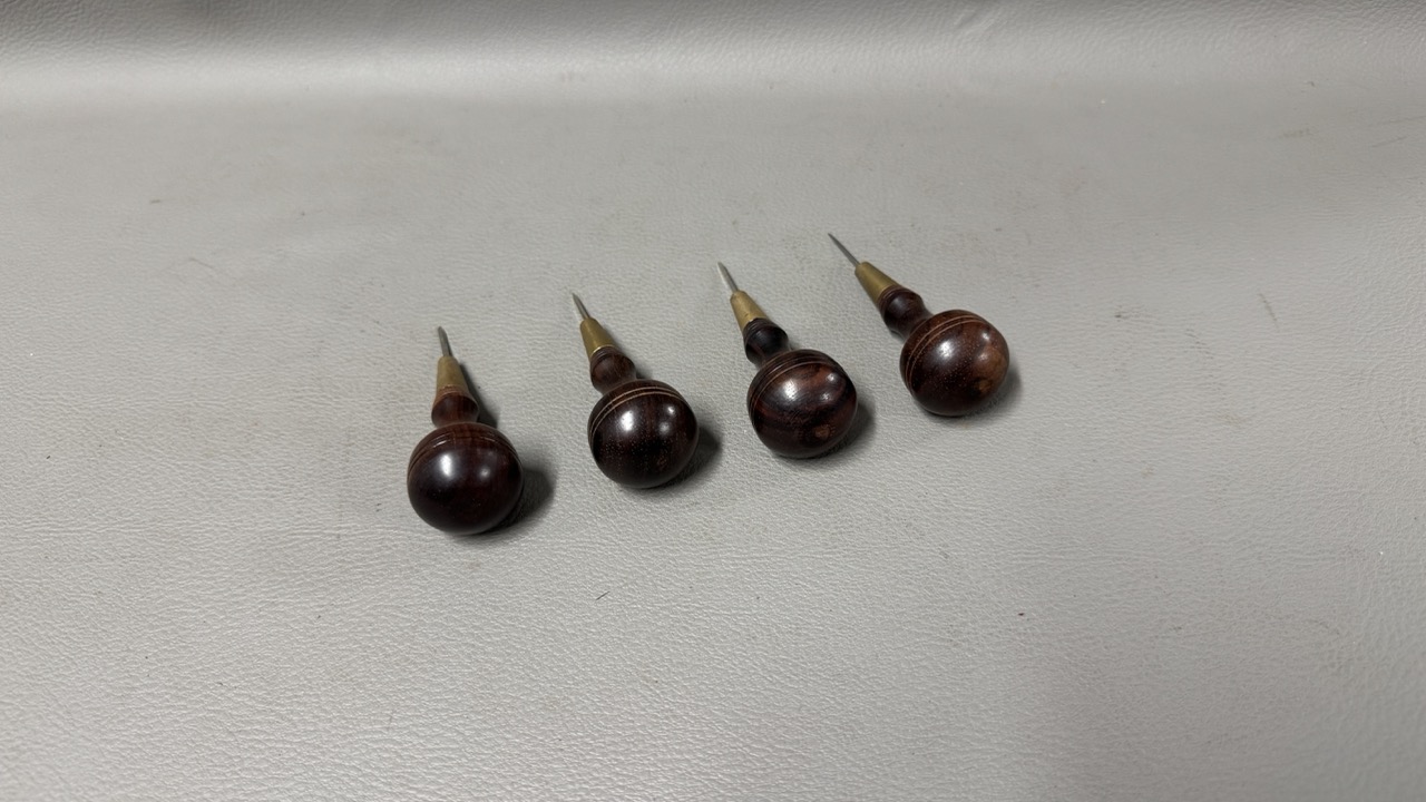 Four Short Fantastic Grain Timber Awls - Image 2