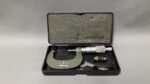 Mitutoyo Micrometer No 103-262 1-2"