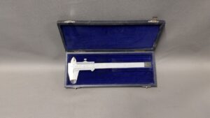 Brown & Sharpe Swiss Made 7" Vernier No. 577