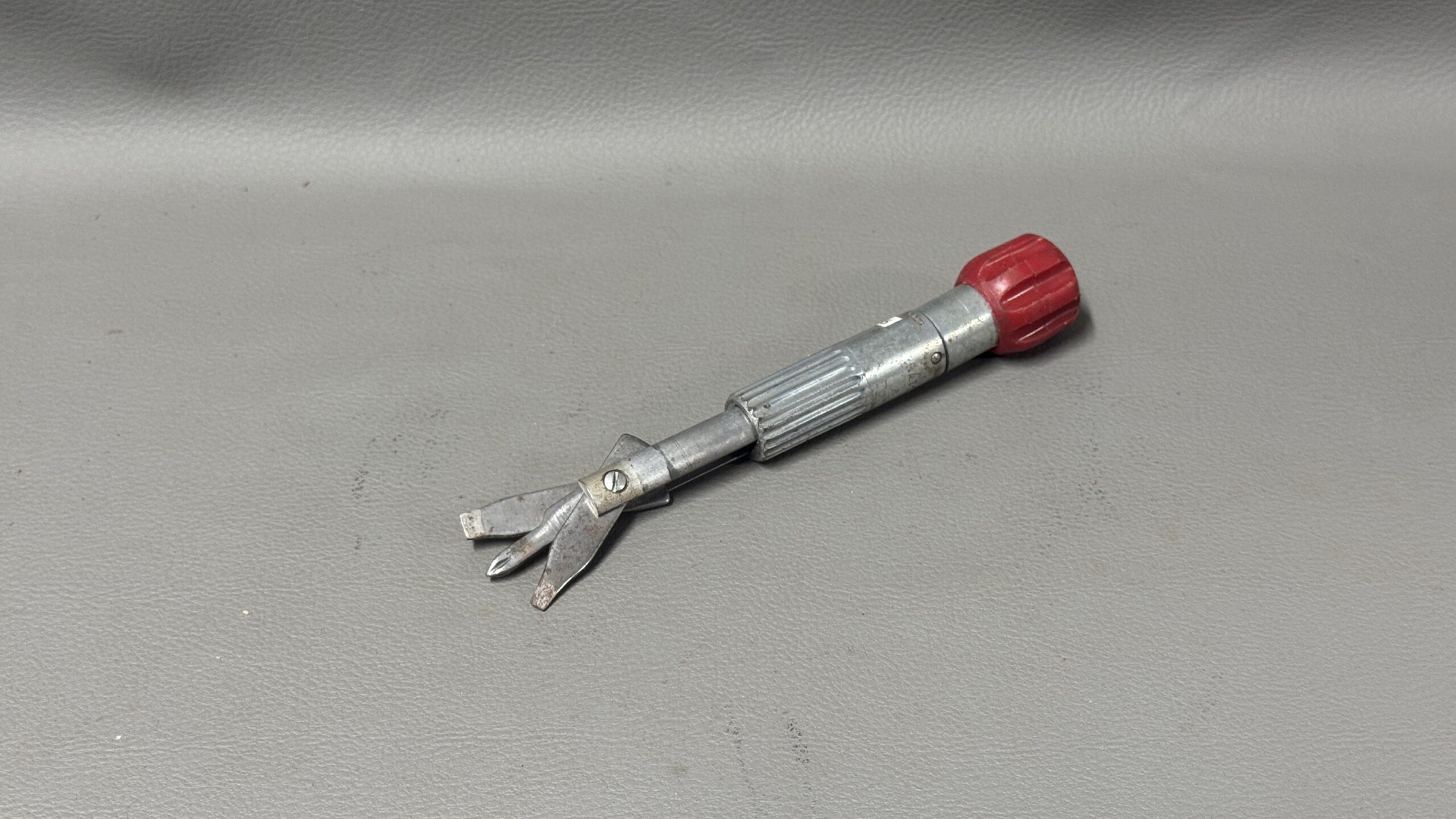 Ratchet Versatool USA Screwdriver Set