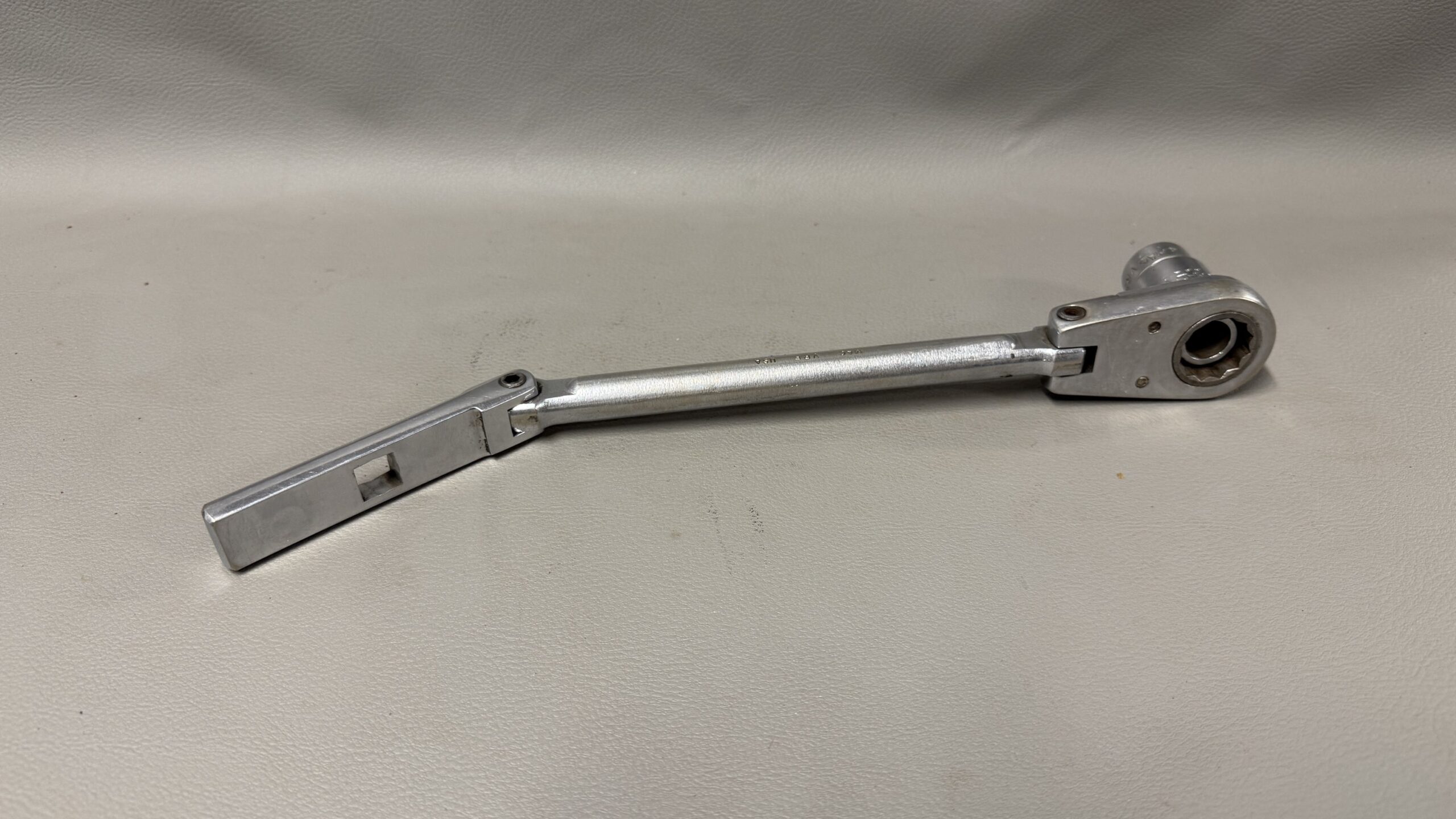 MAC VRF Front End Alignment Ratchet Two Sockets - 7/8" & 3/4" - Image 2