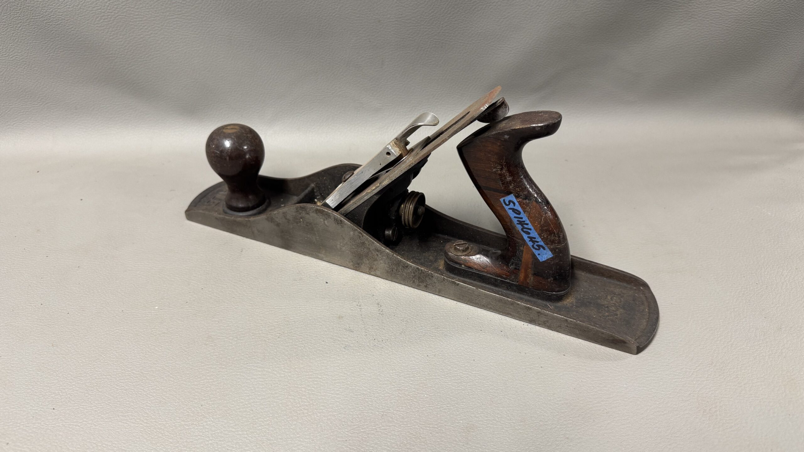 Stanley Bailey No 5 Bench Plane Repaired Tote - Image 3